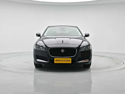 Jaguar XFL