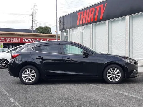 Mazda Axela Sport