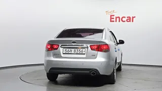 Kia Cerato (Forte)