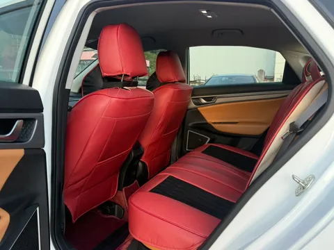 Geely Emgrand GL