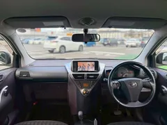 Toyota iQ