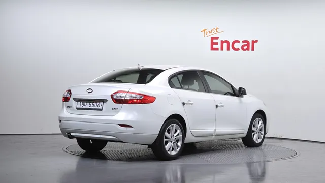 Renault SM3