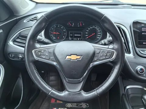 Chevrolet Malibu XL