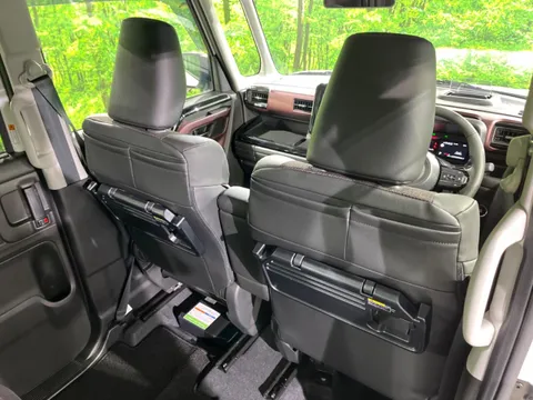 Suzuki Spacia Custom