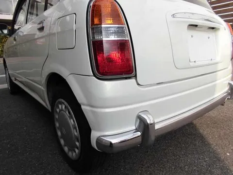 Daihatsu Mira Gino