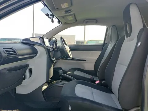 Toyota iQ
