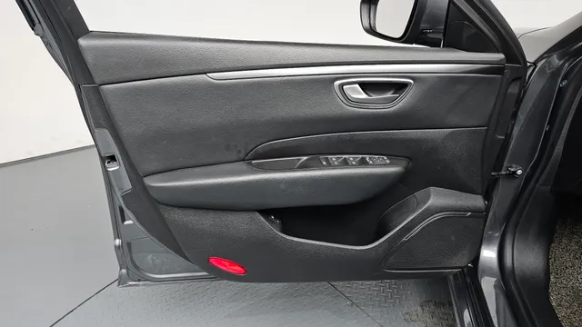 Renault Talisman (SM6)