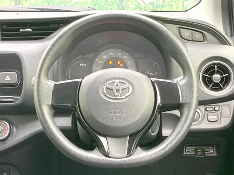 Toyota Yaris (Vitz)