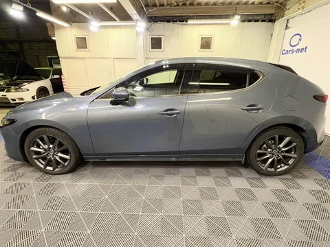 Mazda MAZDA3 Fastback