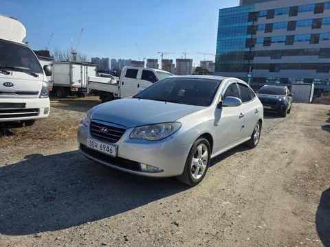 Hyundai Elantra (Avante)