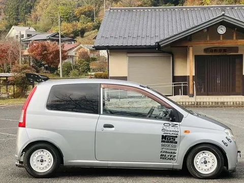 Daihatsu Mira