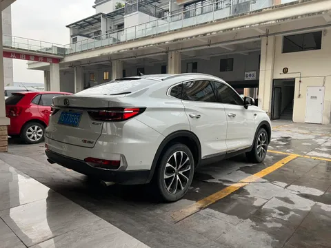 Changan CS85