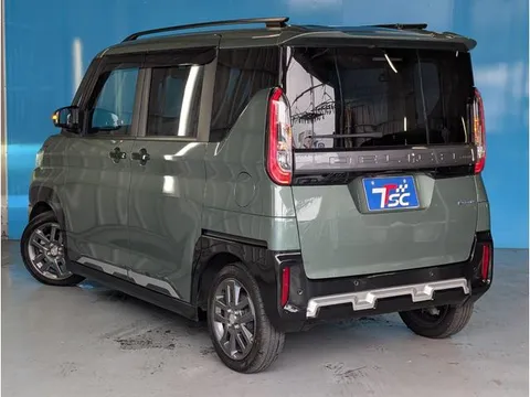 Mitsubishi Delica Mini