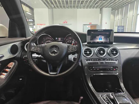 Mercedes-Benz Mercedes-Benz GLC