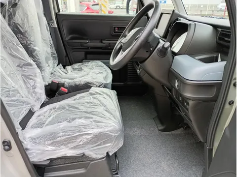Suzuki Spacia Base
