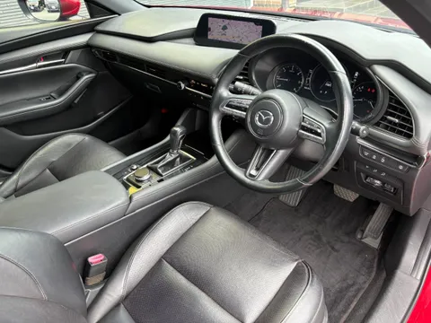 Mazda MAZDA3 Fastback