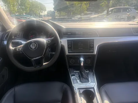 Volkswagen Lamando