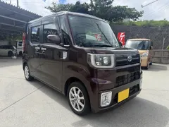 Toyota Pixis Mega