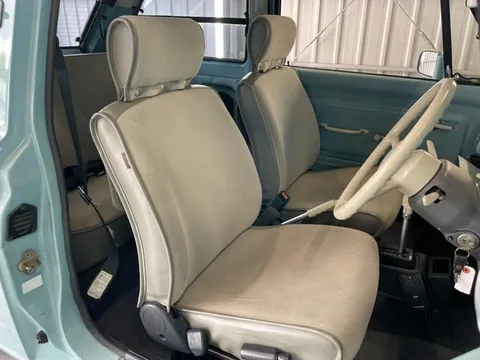 Nissan Pao
