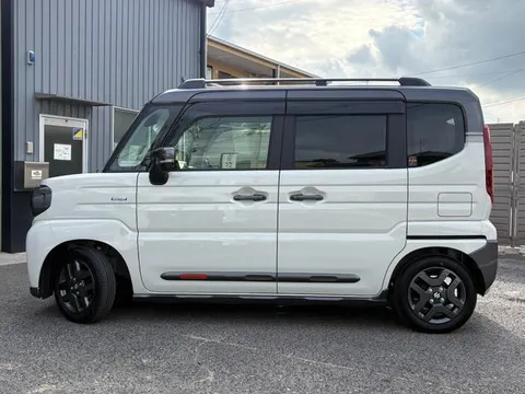 Suzuki Spacia Gear