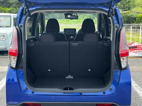 Mitsubishi eK X