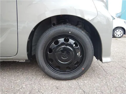 Suzuki Spacia Base