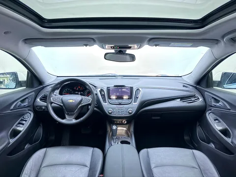Chevrolet Malibu XL