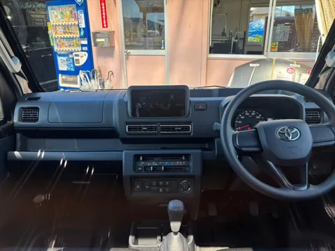 Toyota Pixis Truck