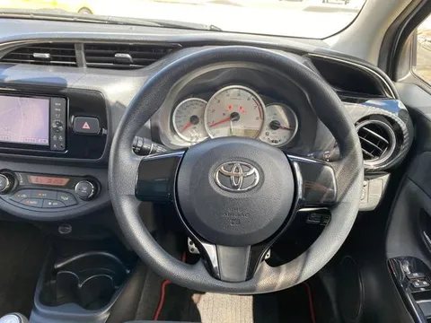 Toyota Yaris (Vitz)