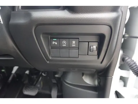 Nissan Clipper Van