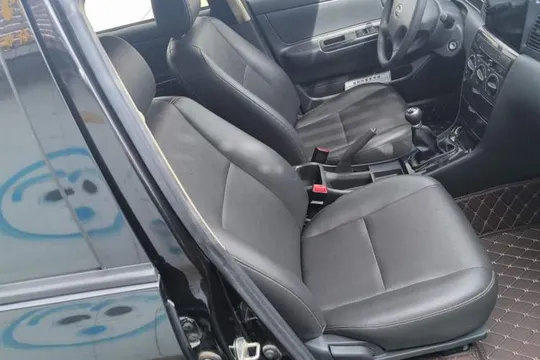 BYD F3