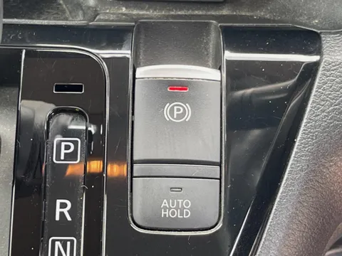 Mitsubishi eK X