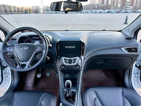 Chery Arrizo 5