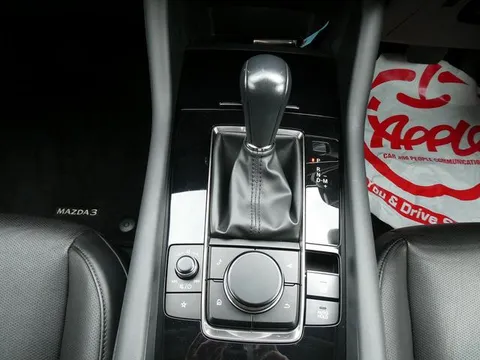 Mazda MAZDA3 Sedan