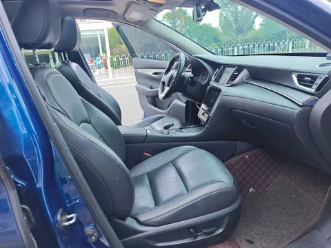 Infiniti QX50
