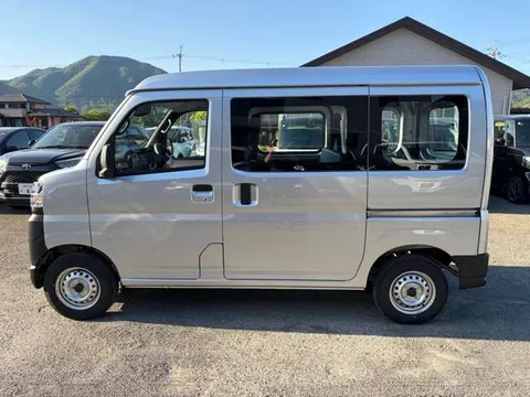 Daihatsu Hijet Cargo