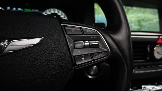Genesis G90 (EQ900)
