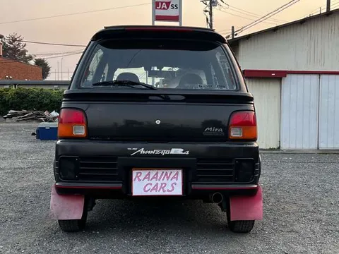 Daihatsu Mira