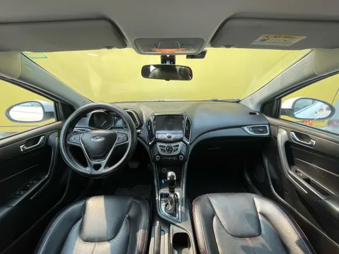 Chery Arrizo 5
