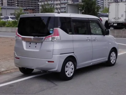 Suzuki Solio