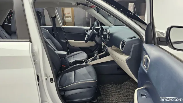 Hyundai Venue