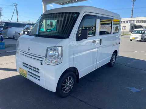 Nissan Clipper