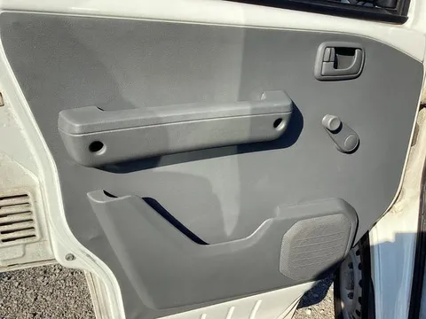 Mitsubishi Minicab Van