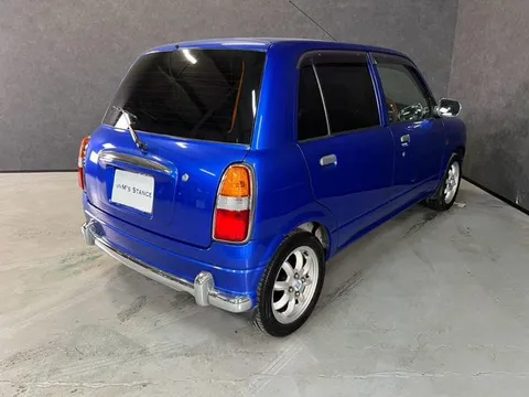Daihatsu Mira Gino
