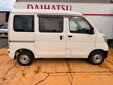 Daihatsu Hijet Cargo