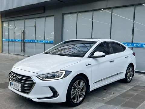 Hyundai Elantra (Avante)