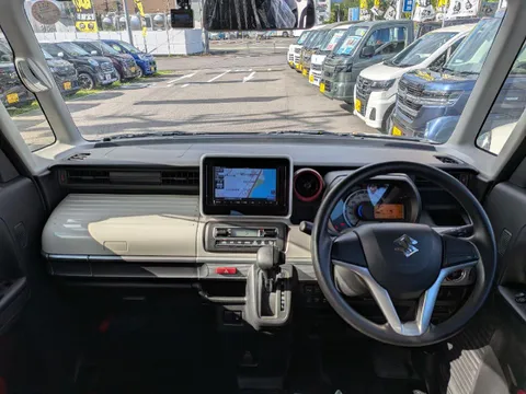 Suzuki Spacia