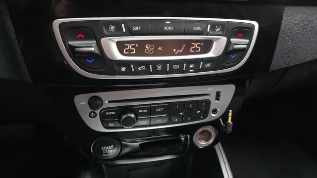 Renault SM3
