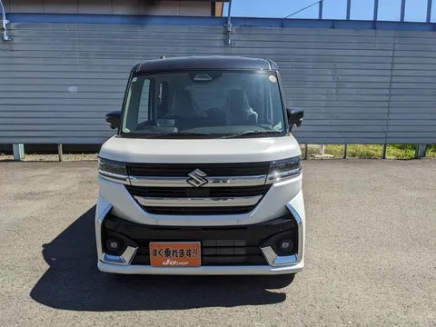 Suzuki Spacia Custom