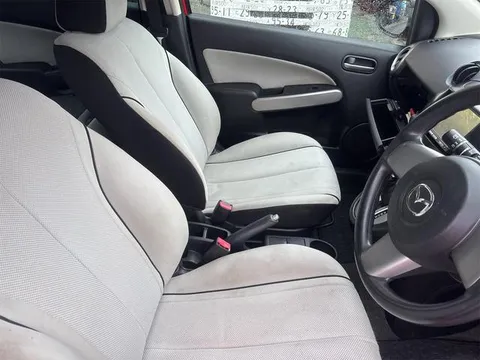 Mazda Mazda2 (Demio)